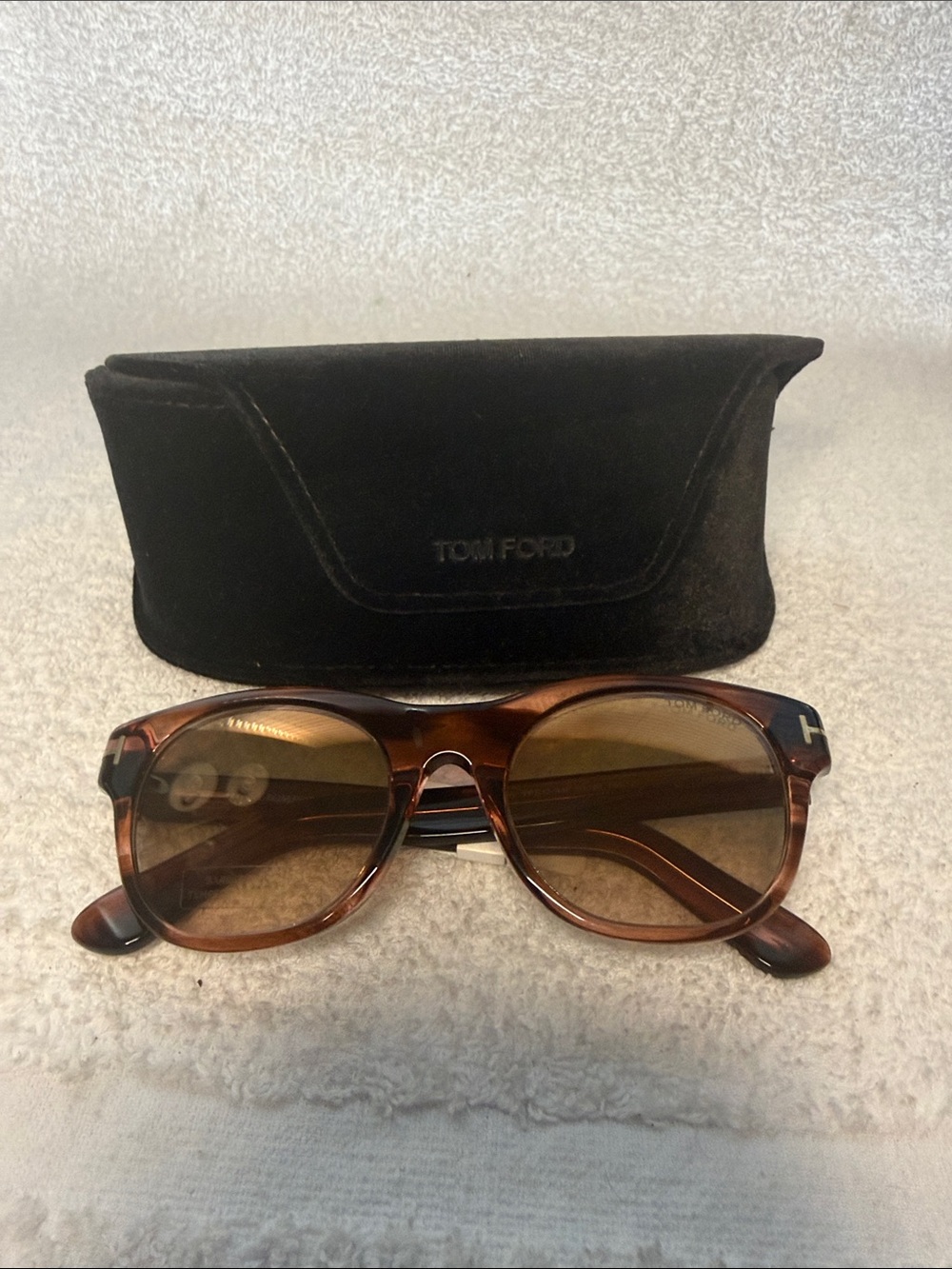 Authentic NWT Tom Ford TF 532 44F Ally Havana Round Sunglasses with CoA